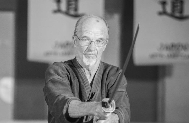 Dominique, professeur de iaïdo, jodo et kenjutsu