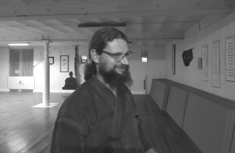 Sébastien, professeur de iaïdo, jodo et kenjutsu